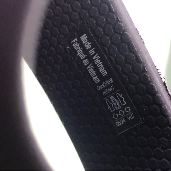 Crocs Women’s Stomp Fisherman Sandal 209938 Purple Black - Size 7 - Picture 3 of 10